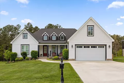 12076 Mare Ct, Soddy Daisy, TN 37379