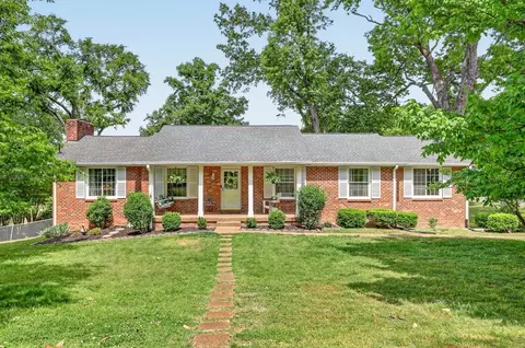 108 Ervin St, Hendersonville, TN 37075