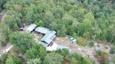 3519 Owl Hollow Rd, Linden, TN 37096