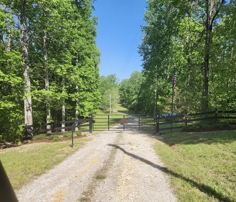 185 Ravenridge Rd, Summertown, TN 38483