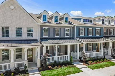 843 Braidwood Ln, Franklin, TN 37064