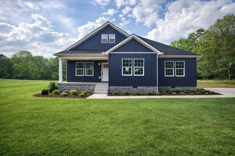 1084 Manley Loop, Dickson, TN 37055