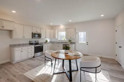 Kitchen - 1416 E Piney Rd, Dickson, TN 37055 photo 1 of 6