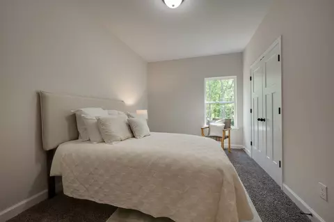 Bedroom - 1424 E Piney Rd, Dickson, TN 37055 photo 7 of 7