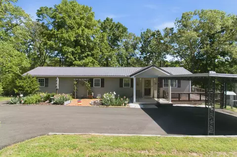 259 Joy Dr, Springville, TN 38256