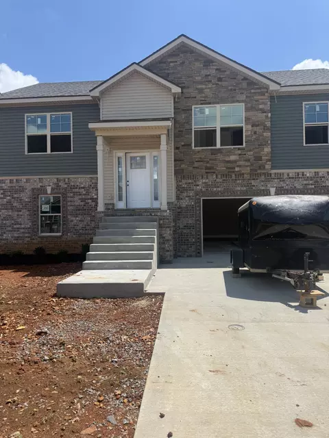 350 Cardinal Crk, Clarksville, TN 37040
