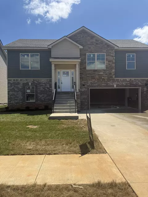 350 Cardinal Crk, Clarksville, TN 37040