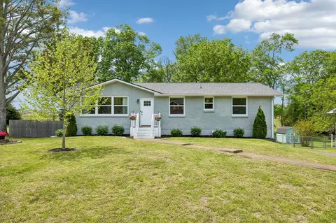 Exterior - 166 Jacksonian Dr, Hermitage, TN 37076 photo 3 of 10