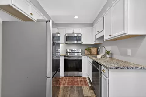 Kitchen - 3524 Learning Ln, Murfreesboro, TN 37128 photo 1 of 6