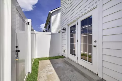 Exterior - 3524 Learning Ln, Murfreesboro, TN 37128 photo 4 of 6