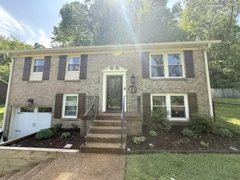 525 Holt Valley Rd, Nashville, TN 37221