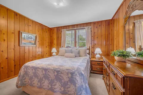 Bedroom - 1006 Hershell St, Burns, TN 37029 photo 4 of 6
