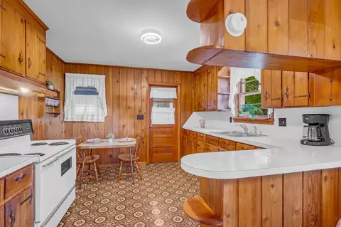 Kitchen - 1006 Hershell St, Burns, TN 37029 photo 1 of 4