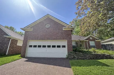 5013 W Oak Highland Dr, Antioch, TN 37013