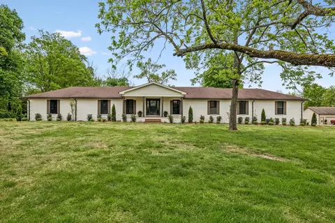 494 Eastover Rd, Lebanon, TN 37090