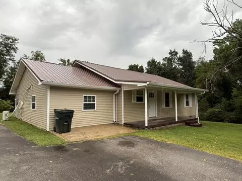 23 Roney Ave, Hohenwald, TN 38462