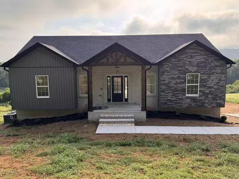 476 Buckeye Rd, Cumberland City, TN 37050
