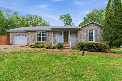 7309 Clearview Dr, Fairview, TN 37062