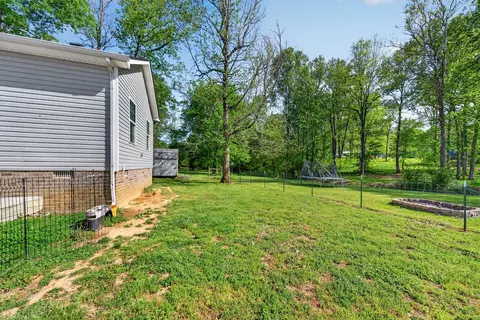 Exterior - 253 Spring Meadows Ln, Morrison, TN 37357 photo 14 of 18