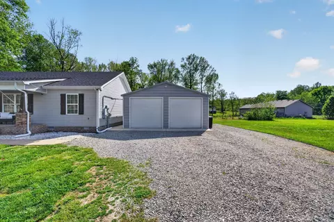 Exterior - 253 Spring Meadows Ln, Morrison, TN 37357 photo 2 of 18