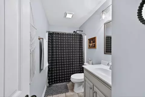 Bath - 253 Spring Meadows Ln, Morrison, TN 37357 photo 4 of 4