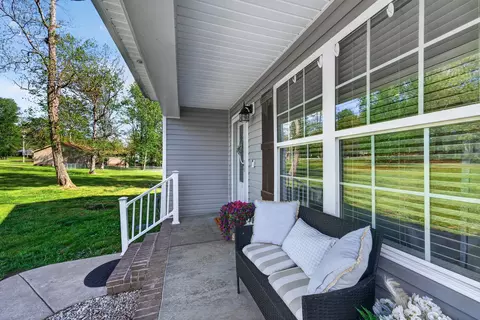 Exterior - 253 Spring Meadows Ln, Morrison, TN 37357 photo 5 of 18