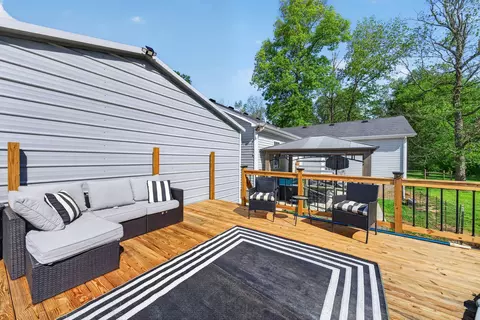 Exterior - 253 Spring Meadows Ln, Morrison, TN 37357 photo 9 of 18