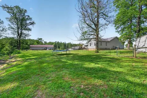 Exterior - 253 Spring Meadows Ln, Morrison, TN 37357 photo 16 of 18