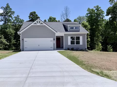 123 Morgan Ln, Dickson, TN 37055
