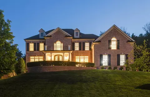 26 Missionary Dr, Brentwood, TN 37027