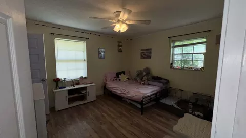 Bedroom - 244 Old Jackson Hwy, Loretto, TN 38469 photo 2 of 4