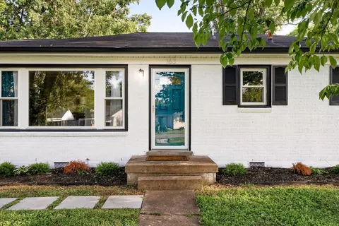 163 Elkmont Dr, Nashville, TN 37211