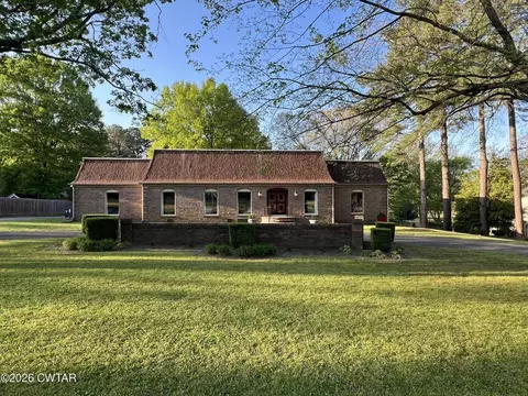 2700 E Main St, Humboldt, TN 38343