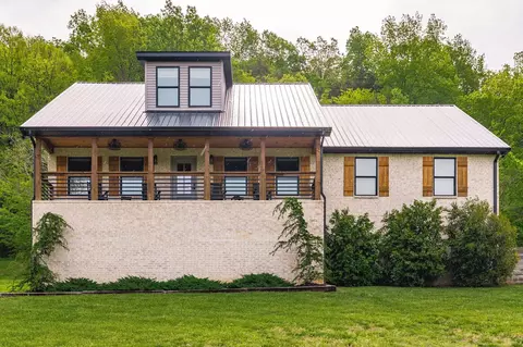 546 Brazier Ln, Gallatin, TN 37066