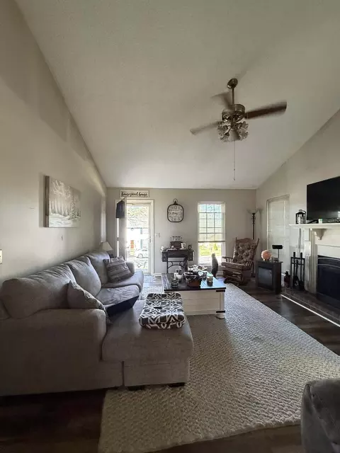 356 Cedarcliff Rd, Antioch, TN 37013