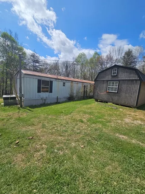 580 Captain Carter Rd, Spencer, TN 38585