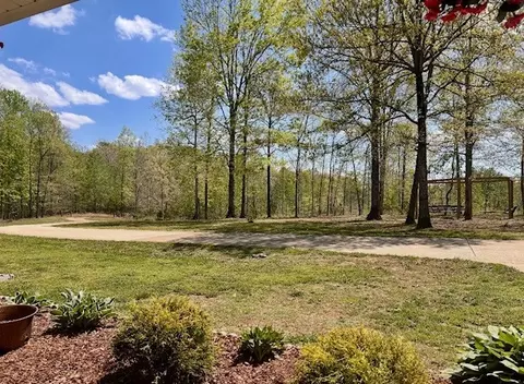 48 Sweet Springs Rd, Kelso, TN 37348