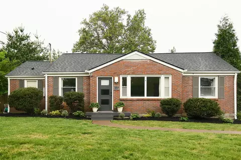 317 Pioneer Ln, Nashville, TN 37206