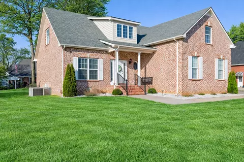 3310 Genoa Dr, Murfreesboro, TN 37128