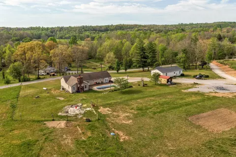 10389 Summer City Rd, Spring City, TN 37381