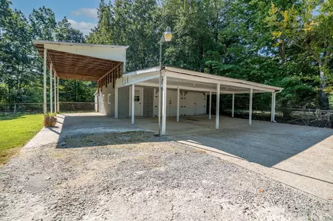 Exterior - 530 N Main St, Loretto, TN 38469 photo 6 of 6