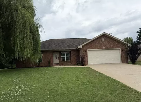 1952 Beverly Ave, Muscle Shoals, AL 35661