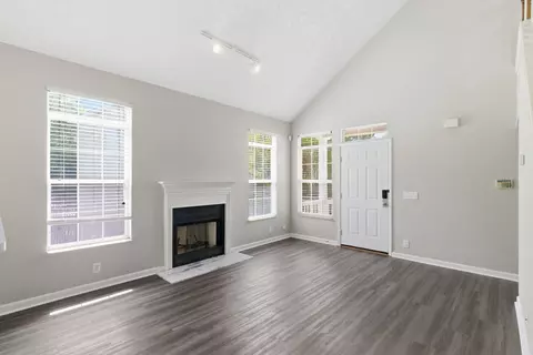 Living - 3113 Chambley Ct, Hermitage, TN 37076 photo 4 of 5