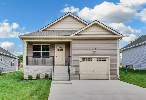 232 Arkansas Ave, Oak Grove, KY 42262