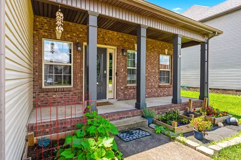 1761 Apache Way, Clarksville, TN 37042