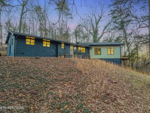 6323 SW Stonecress Ln, Knoxville, TN 37920