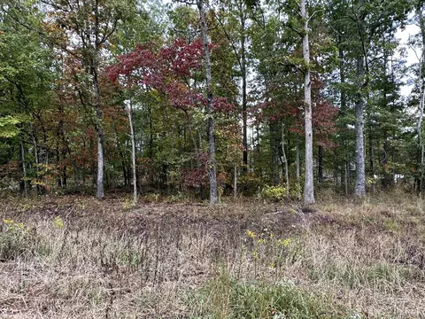 7000 Topez Dr, Crossville, TN 38572