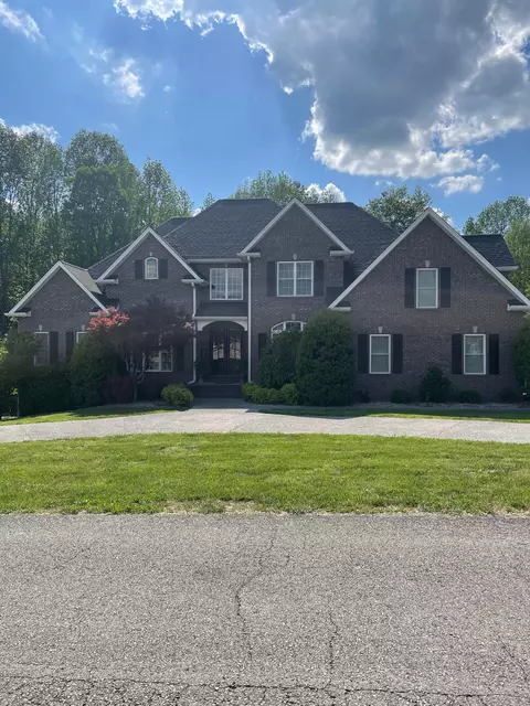 329 New Heritage Dr, Cookeville, TN 38506
