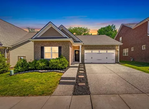 258 Telavera Dr, White House, TN 37188