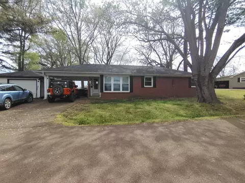 529 Tilghman St, Kenton, TN 38233